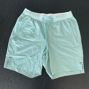 Lululemon License to Train Short 7”
